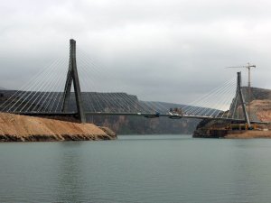 Türkiye’nin 3. Büyük Köprüsü Nissibi, Nisan'da açılacak