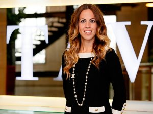 TAV'ın genç yöneticisi Burcu Geriş'e büyük onur