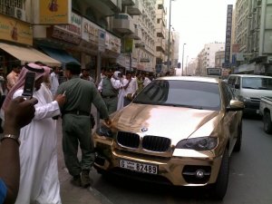 Dubai’de her iki kişiye bir araç düşüyor