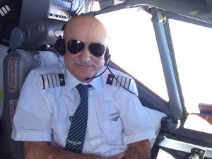 Kaptan Pilot Muhsin Akgün, göklere veda etti