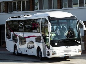 Türkiye'nin ilk 'güneş otobüsü' yollara çıktı