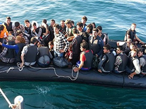 SGK, Datça'da 20 kaçak göçmen kurtardı
