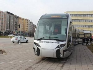 Kocaeli Büyükşehir Belediyesi, İSU’dan alacağı para ile tramvay yapacak