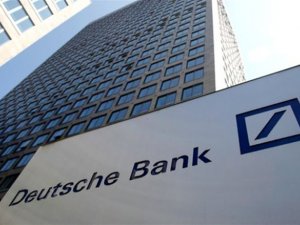 Deutsche Bank son çeyrekte de zarar etti