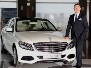 Mercedes-Benz Otomobil Pazarlama ve Satış Direktörlüğü görevine Şükrü Bekdikhan getirildi