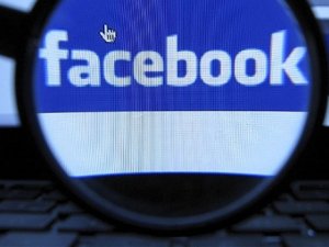 Facebook'un geliri yüzde 40 arttı