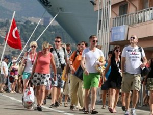 Turizm gelirinde keskin düşüş