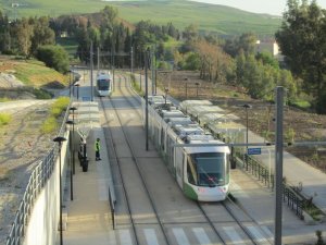 Cezayir’in Constantine şehir içi tramvay hattı genişliyor