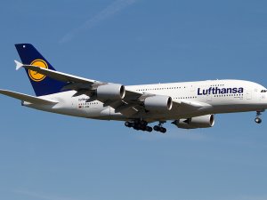 Lufthansa, greve rağmen kar elde etti