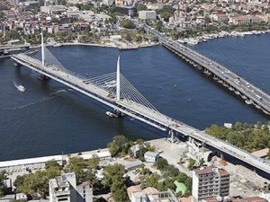 Haliç Köprüsü metrobüs yolu bakıma alınıyor