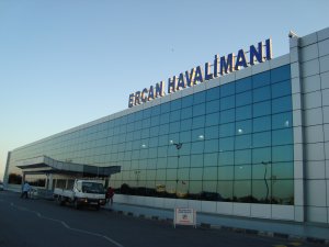 Ercan Havalimanı'nda kriz!