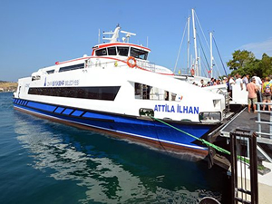 İzmir’den Foça’ya vapur seferleri devam edecek