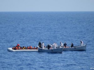 Yarım milyon sığınmacı Akdeniz'i geçmeyi başardı