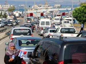 9 günlük bayram tatilinin dönüş çilesi başladı