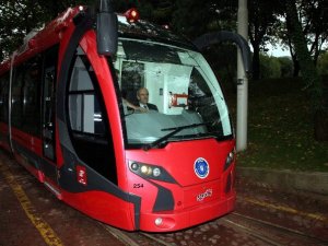 Bursa T2 tramvay hattında vagonların testleri başladı