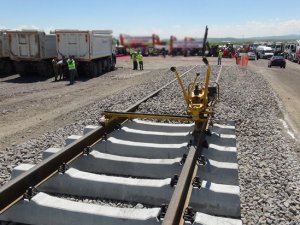 Bakü-Tiflis-Kars demiryolu tüm dünya için önemli bir proje