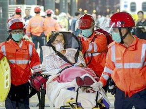 Hong Kong'da feribot kazası: 124 yaralı