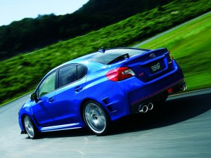 Subaru’nun limitli sayıda üretilen S207 WRX STI modeli, 44. Tokyo Motor Show’da görücüye çıktı.