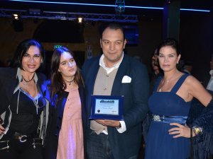 Deniz Haber Ajansı İtalya Temsilcisi Dündar Keşaplı’ya büyük ödül