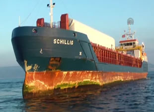 Çanakkale Boğazı'nda karaya oturan SCHILLIG adlı kuru yük gemisi kurtarıldı