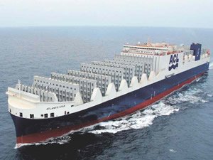 Çin'in inşa ettiği dünyanın en büyük Con-Ro gemisi sefere başlıyor