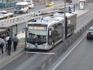 Şirinevler girişi 1 yıl trafiğe kapanacak