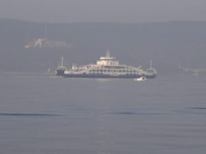 Çanakkale Boğazı sis nedeniyle deniz trafiğine kapatıldı