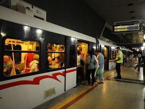 AÖF sınavı nedeniyle metro sefer sıklığı artıyor