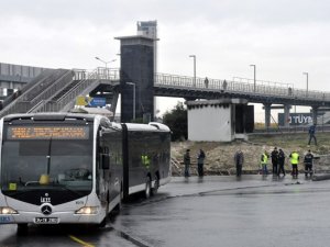 Metrobüs Turnikesinde Patlama: 1 Yaralı