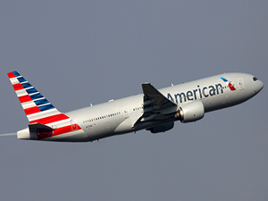 Türbülansa giren American Airlines uçağı acil iniş yaptı