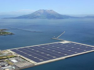 Japonya, 18 futbol sahası büyüklüğünde güneş panelleri inşaa ediyor