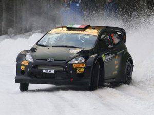 Buz üstünde dans için Pirelli’den Sottozero Ice 1