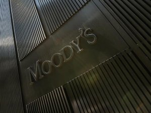 Moody’s: Düşük petrol fiyatları bankalar üzerinde baskı oluşturabilir
