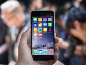 4 inçlik iPhone'un ismi belli oldu