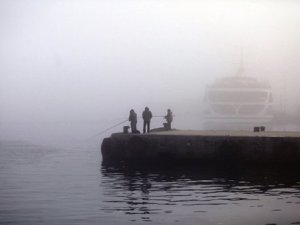 İstanbul Boğazı gemi geçişlerine kapatıldı, şehir hatları seferleri iptal