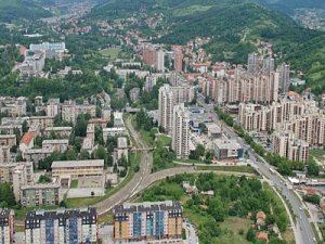 Tuzladaki metro çalışmaları konut fiyatlarını ikiye katladı