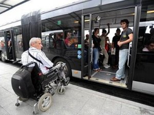 İstanbul’da engellilere ulaşım engeli