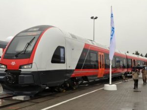 Stadler Rail, Hollanda için Flirt3 treni üretecek