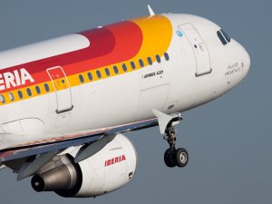 Iberia, ilk A350-900 uçağını teslim aldı