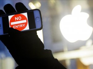 ABD, Apple'a yaptığı 'şifre kırma' talebini geri çekti