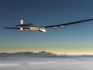 Solar Impulse 2 yeniden havalandı