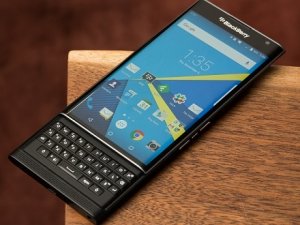 BlackBerry priv fiyatı dip yaptı!