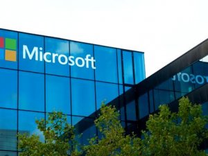 Microsoft Linkedin'i 26.2 milyar dolara satın aldı