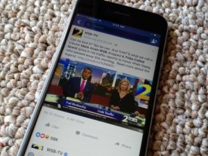 Facebook çevrimdışı videoları test ediyor