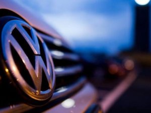 Volkswagen’e bir darbe de Almanya’dan