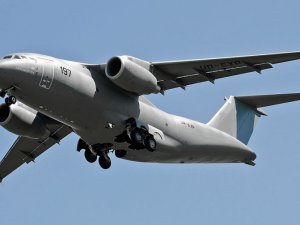 Portekiz'de C-130 tipi askeri uçak düştü
