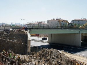 Libadiye Köprüsü'nü yenileme çalışmaları başladı