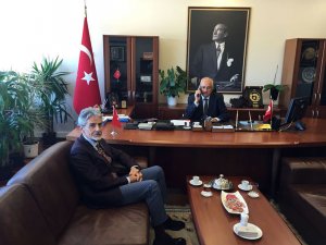 Teoman Tosun'dan AHL Mülki İdare Amrliği'ne ziyaret