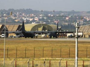 Darbe girişimi İncirlik’te komuta edildi