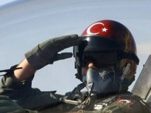 Eski savaş pilotları göreve hazır